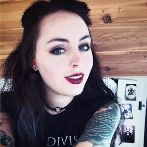 Meet your Posher, Alanna